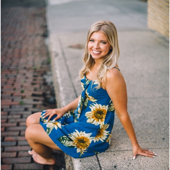 Meet your Posher, Cassidy - Picture 1 of 1